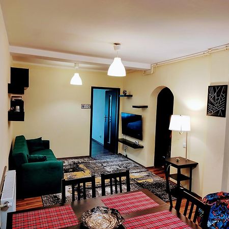 Apartament Cu 3 Camere Popesti-Leordeni Eksteriør bilde